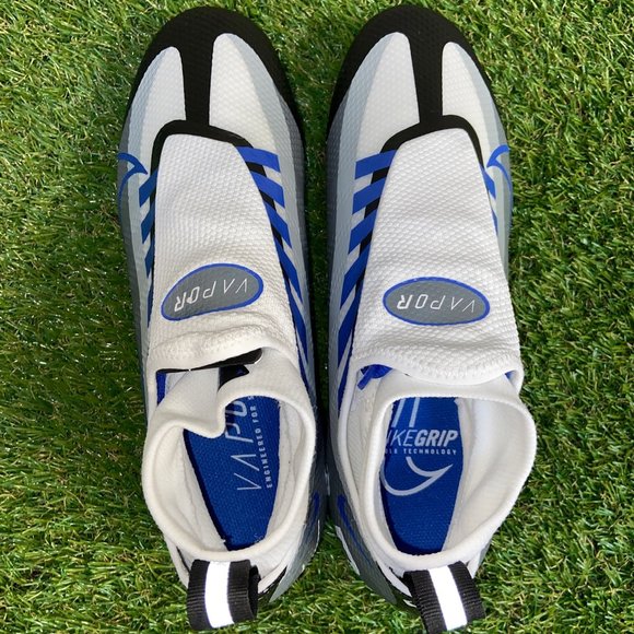 Athletic_Shoes